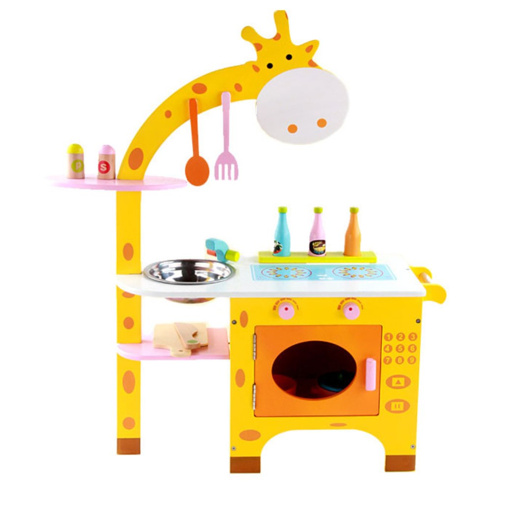 Wooden Giraffe Kitchen - MyLittleTales