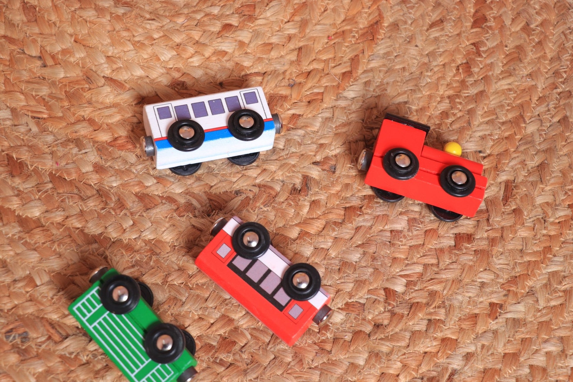 Wooden Magnet Train Set - Magnetic Train Toy - MyLittleTales