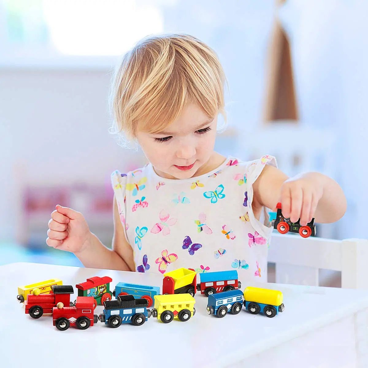 Wooden Magnet Train Set - Magnetic Train Toy - MyLittleTales